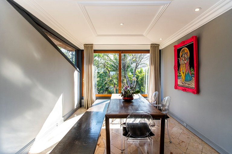 Beautiful Colonial House