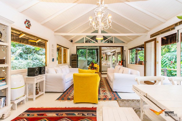 Linda Casa na Floresta da Gávea