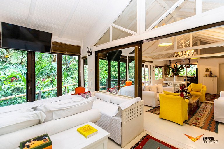 Linda Casa na Floresta da Gávea