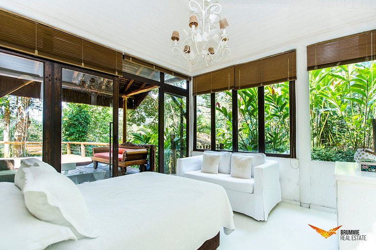 Linda Casa na Floresta da Gávea