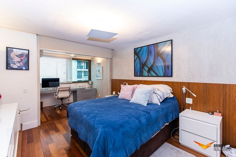 Belissima Cobertura Triplex no Leblon