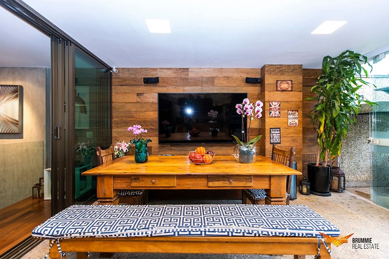 Belissima Cobertura Triplex no Leblon