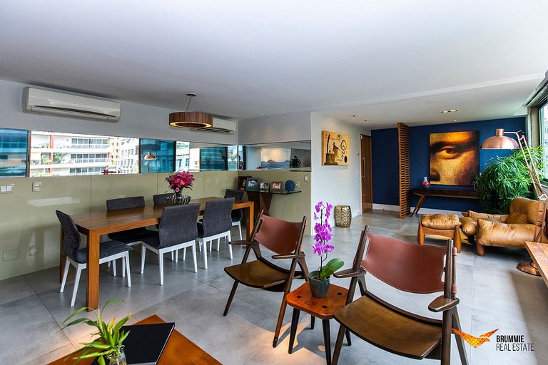 Belissima Cobertura Triplex no Leblon