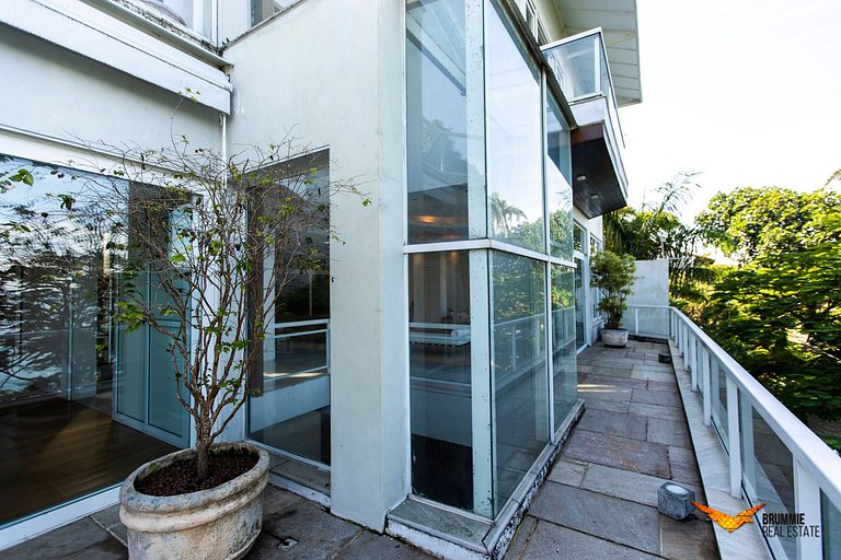 Luxury Villa in São Conrado - Niemeyer