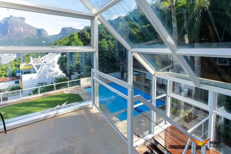 Casa de Luxo em São Conrado - Niemeyer