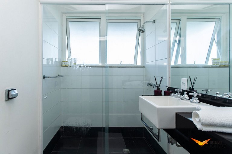Luxury Villa in São Conrado - Niemeyer
