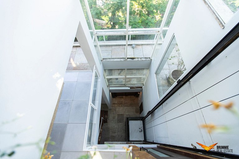 Casa de Luxo em São Conrado - Niemeyer