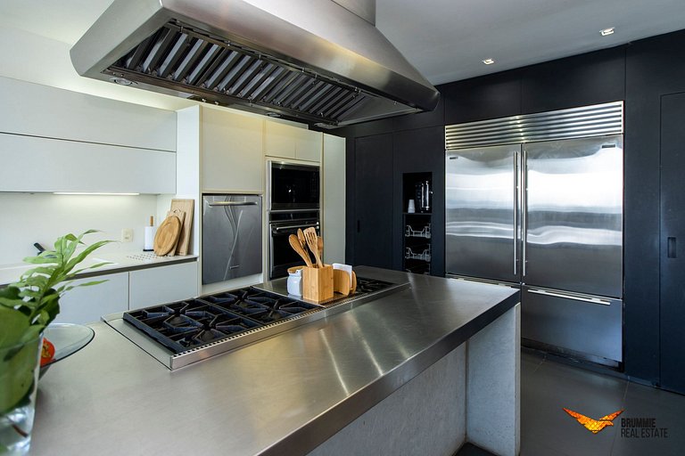 Luxury Villa in São Conrado - Niemeyer
