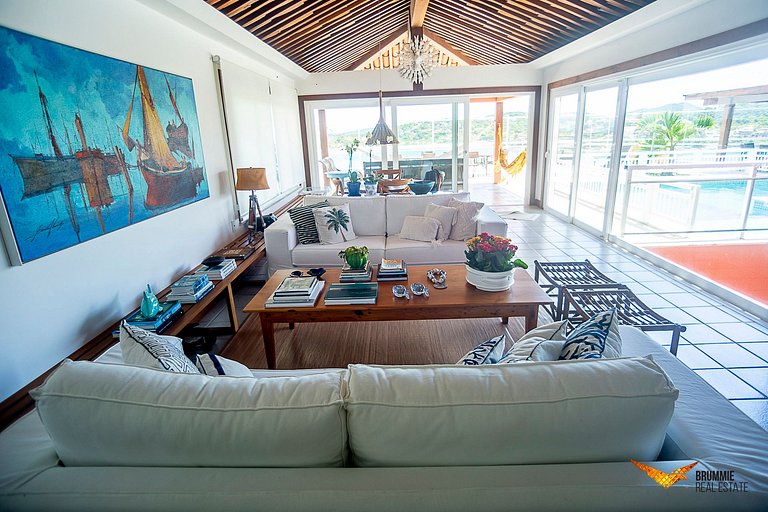 Exclusive House with Stunning Ocean Views in Búzios