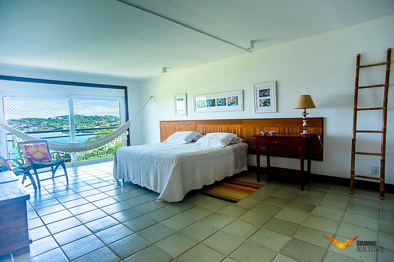Exclusive House with Stunning Ocean Views in Búzios