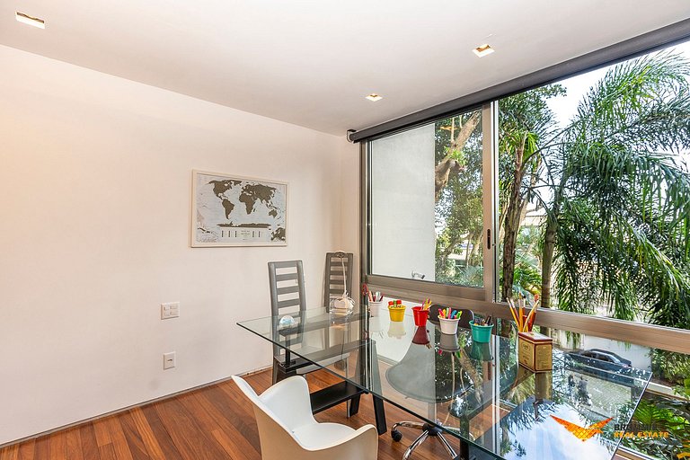 Mansão em Estilo Eclético no Jardim Botânico