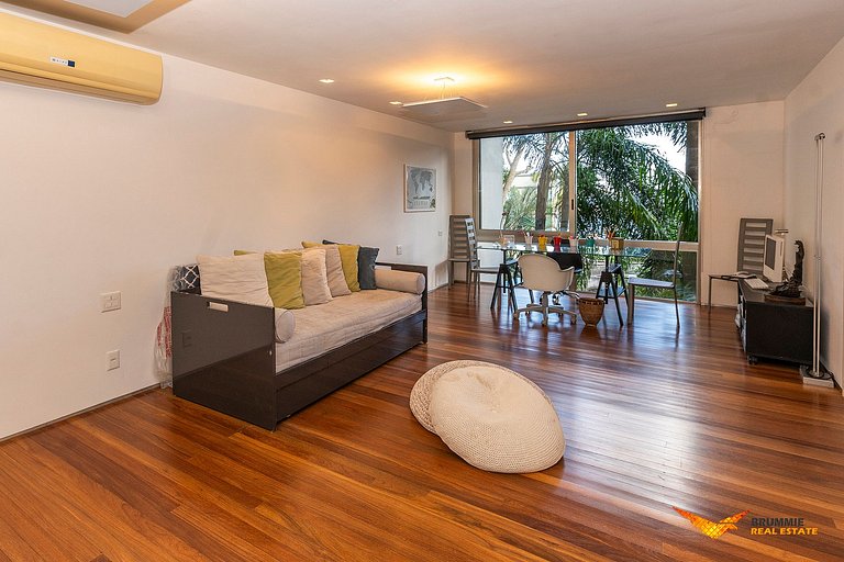 Mansão em Estilo Eclético no Jardim Botânico